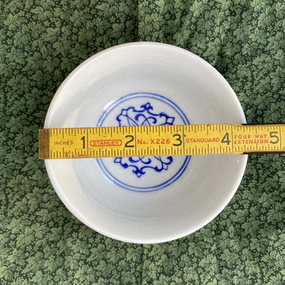 Set of 6 Blue Floral Porcelain Soup/Rice Bowls in Flawless Condition - Picture 5 of 6